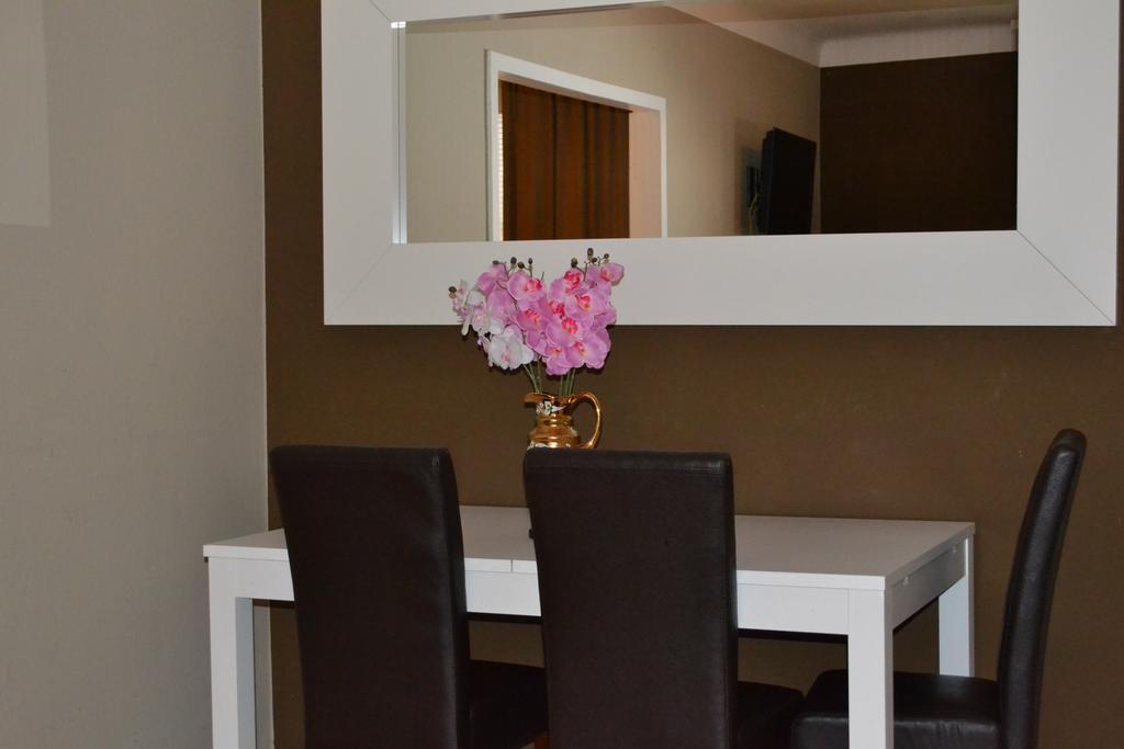 Goldfisch Apartment Hoher Markt Вена Экстерьер фото